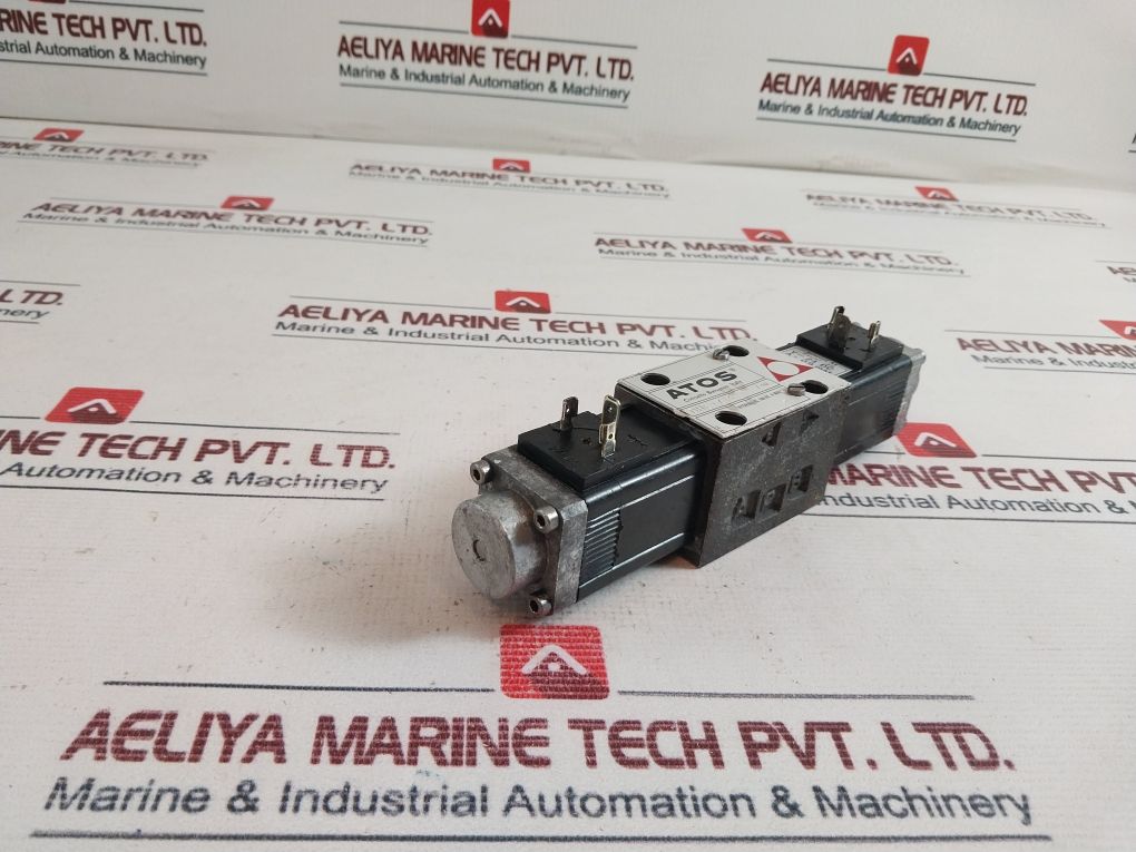 Atos Dhe-713/30 4 Way Solenoid Hydraulic Valve