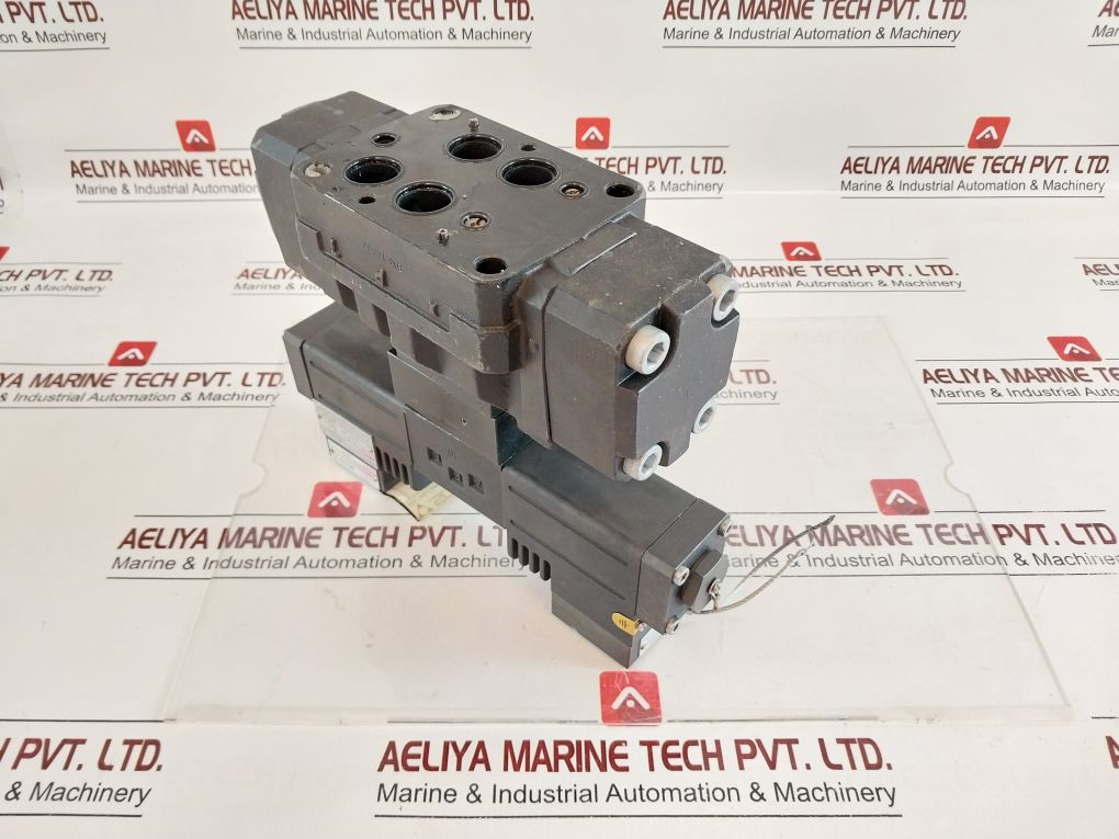 Atos Dhrza-p5-012/25/M/Wp/24 23