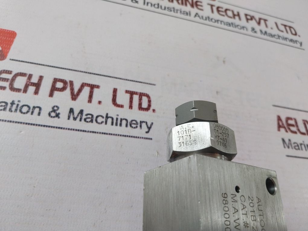 Autoclave Engineers 30Rvp6072 Relief Valve Series Rvp 25000Psi 