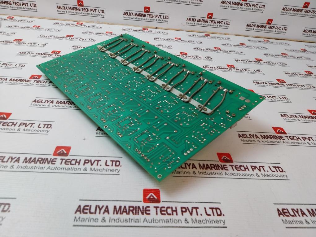 Autodata Ad200-pt-1 Rev C Printed Circuit Board