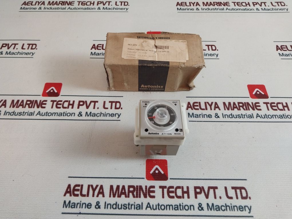 Autonics At11Dn Timer 0-0.5 Hrs 24-240 Vac