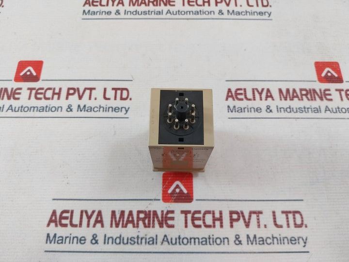 Autonics At8A Timer