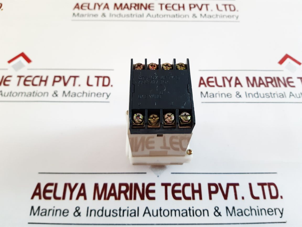 Autonics At8A Timer With Base 100110120Vac 5060Hz