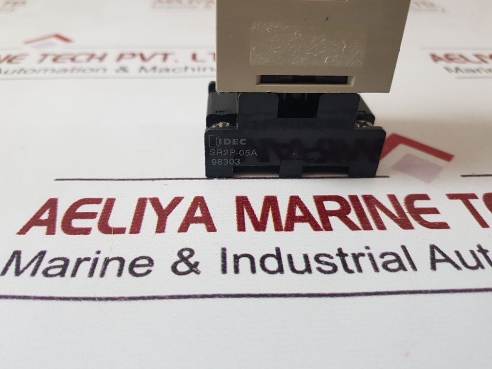 Autonics At8N Timer 0-0.5 Min With Socket Base