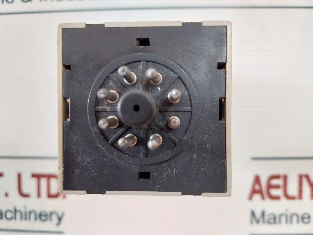 Autonics Ate-10M Solid State On Delay Timer 250 Vac 3A