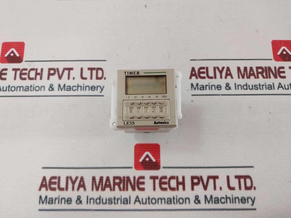 Autonics Le3S Timer 100-240Vac 50/60Hz