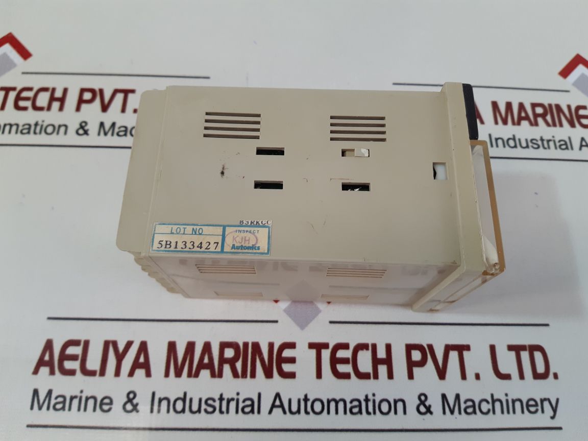 Autonics T4M Temperature Controller