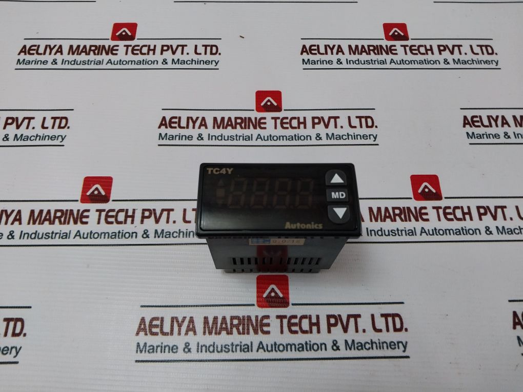 Autonics Tc4Y-14R Temperature Controller 100-240Vac 5Va 50/60Hz