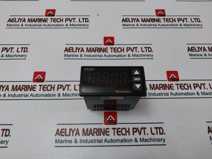 Autonics Tc4Y-14R Temperature Controller 100-240Vac 5Va 50/60Hz