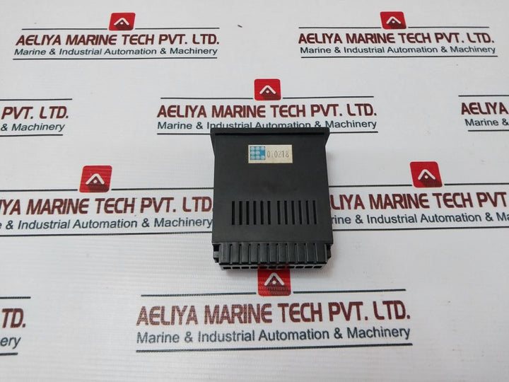 Autonics Tc4Y-14R Temperature Controller 100-240Vac 5Va 50/60Hz