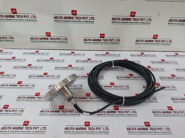 Auxitrol Pn16 Flanged Plug In Connector With Cable Extension 0…700 Mbarguage