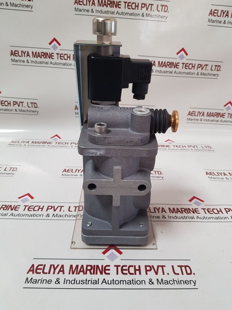 Aventics 3711100200 Directional Control Valve