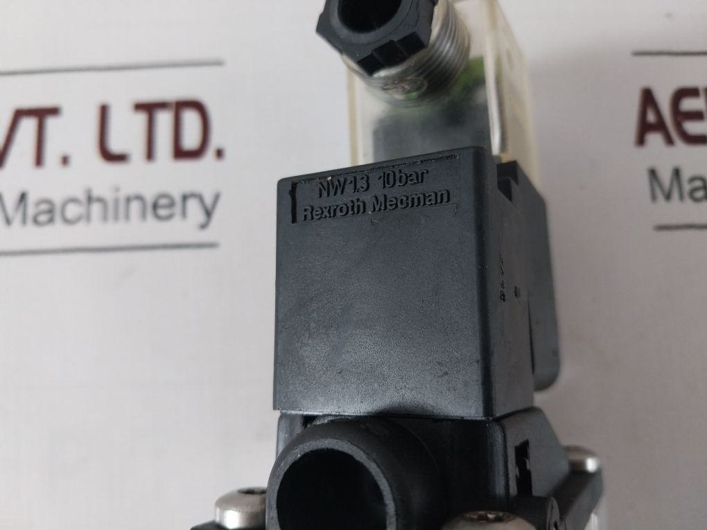 Aventics/Bosch 5724550220 Directional Valve