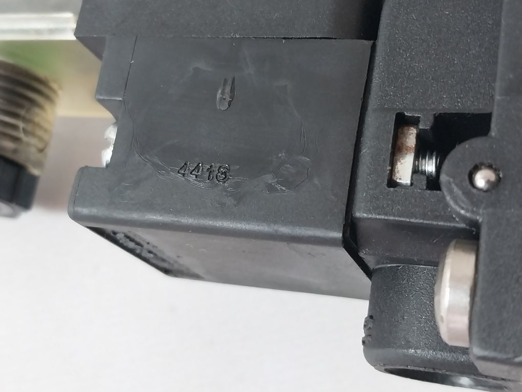 Aventics/Bosch 5724550220 Directional Valve