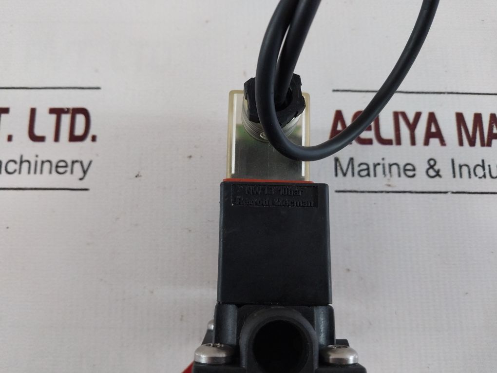 Bosch/Rexroth 5724555202 Solenoid Valve