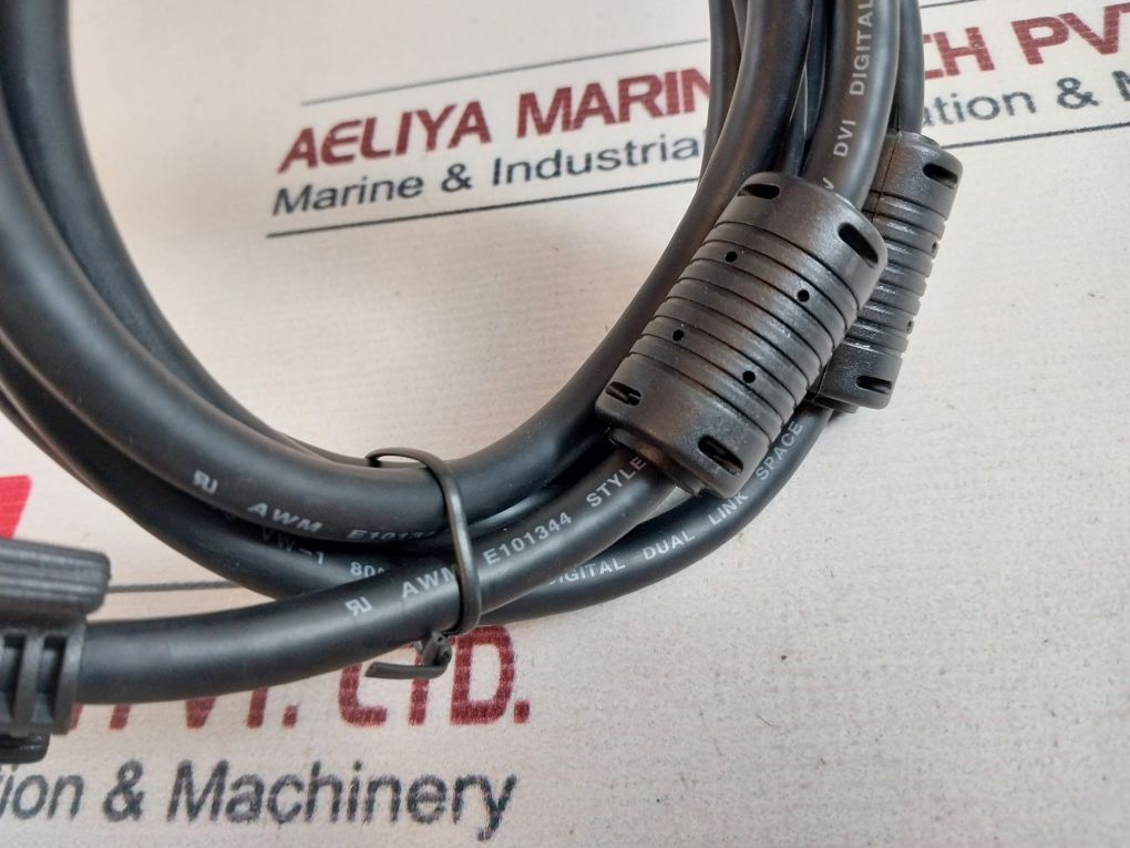 Awm E101344 Space Shuttle-d