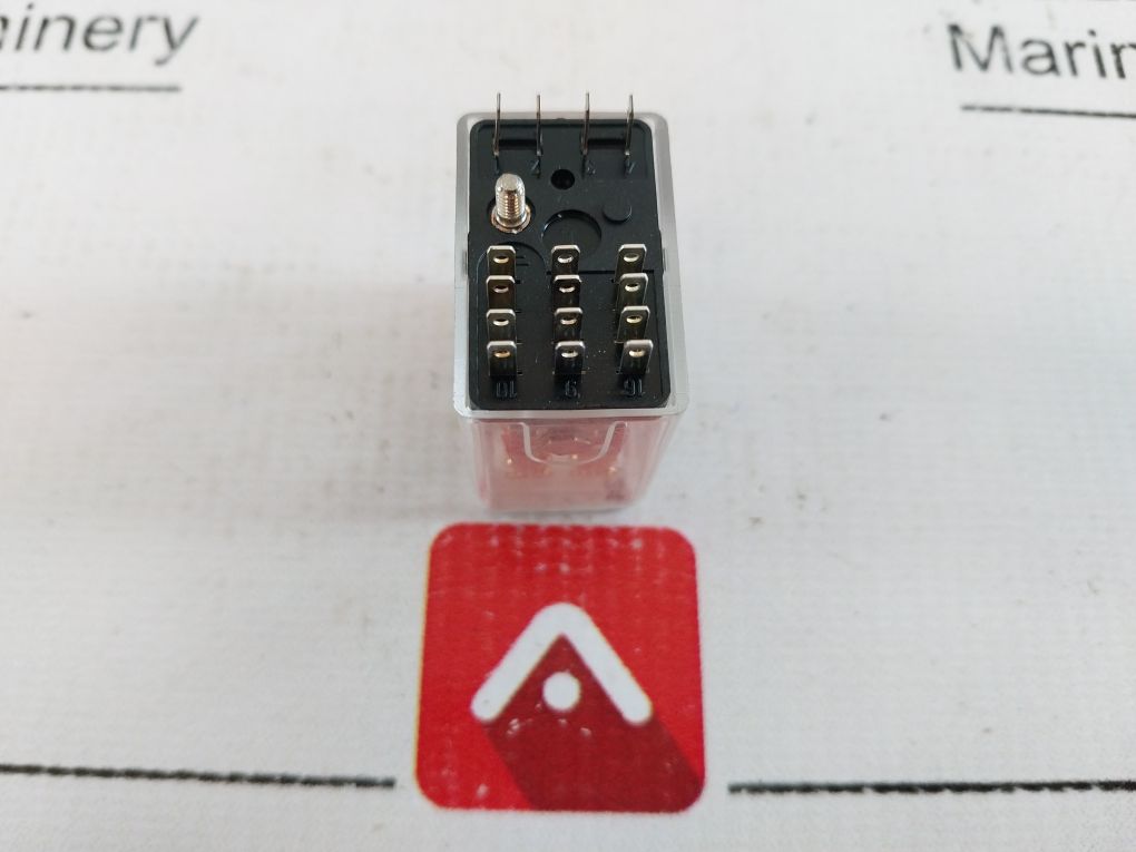Axicom V23003-b0037-c110 Plug-in Relay 1724