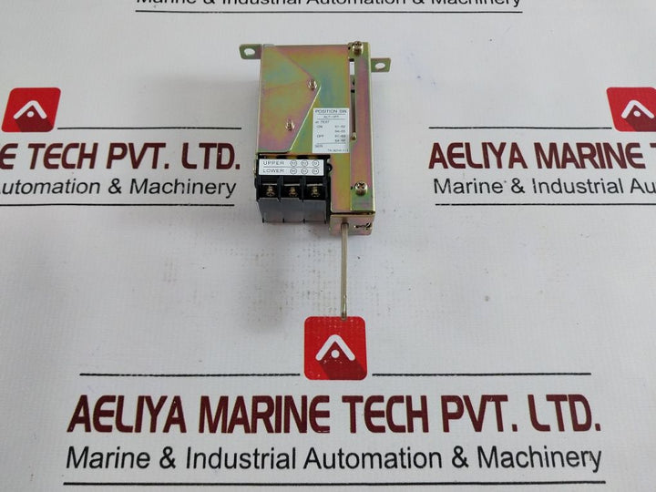 Axt-1Ab Auxiliary Switch