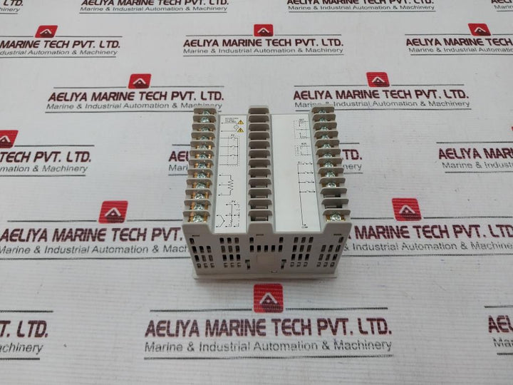 Azbil C36Tr1Ua2100 Digital Temperature Controller