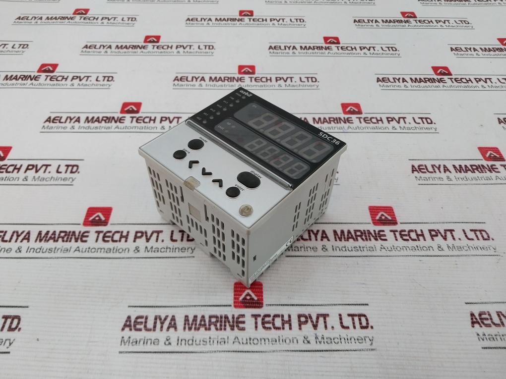 Azbil C36Tr1Ua2100 Digital Temperature Controller
