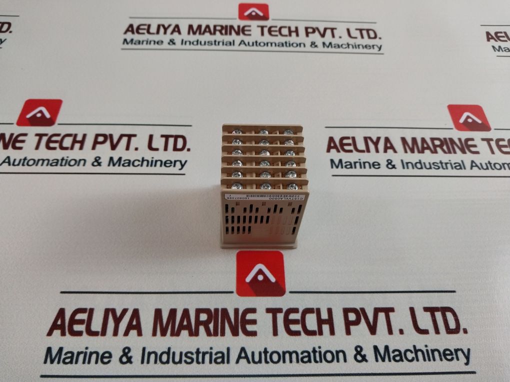 Azbil Sdc15 Temperature Controller 