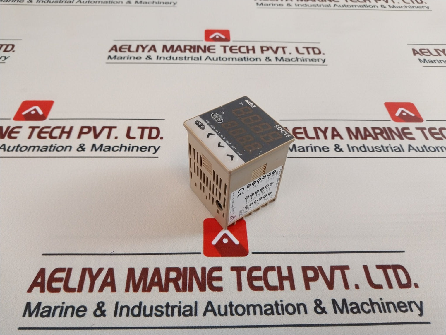 Azbil C15Tc0La0500 Sdc15 Temperature Controller 100-240 Vac