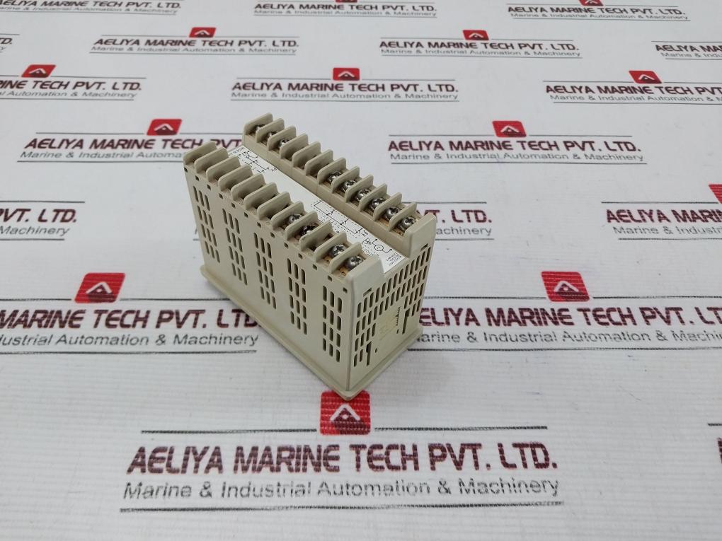 Azbil Sdc25 Temperature Controller 0-20Ma 50/60Hz
