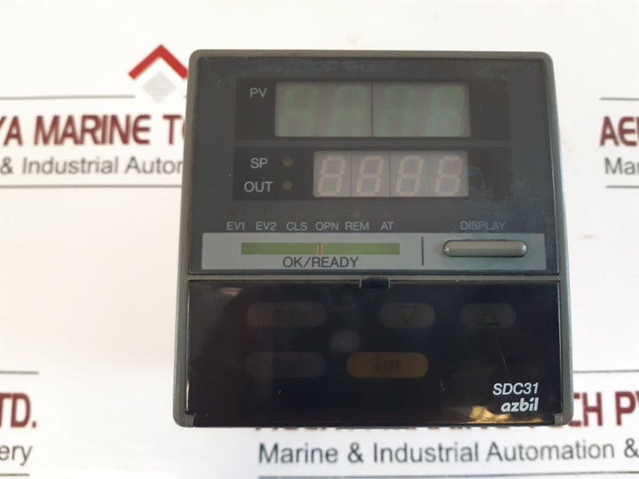 Azbil Sdc31 Digital Indicating Controller C312Ga000100