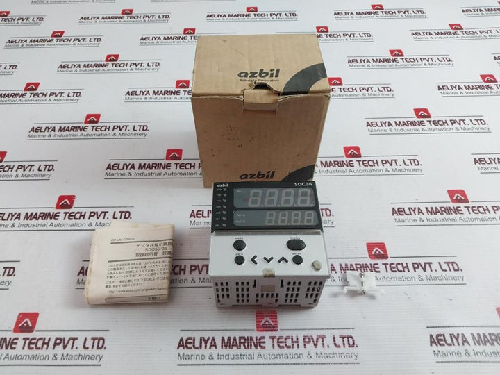 Azbil Sdc36 Digital Indicating Controller Ac100-240V 5060Hz