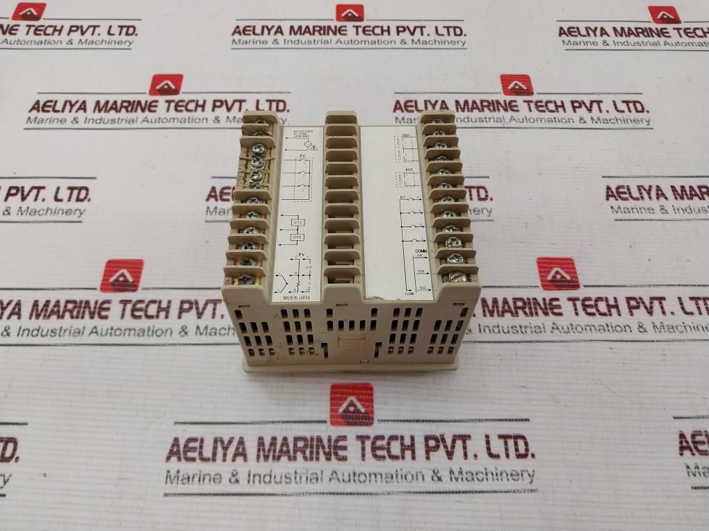 Azbil Sdc36 Digital Temperature Controller