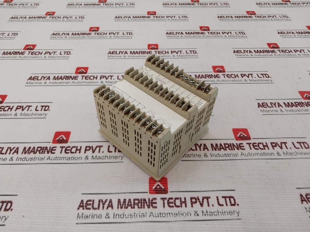 Azbil Sdc36 Digital Temperature Controller