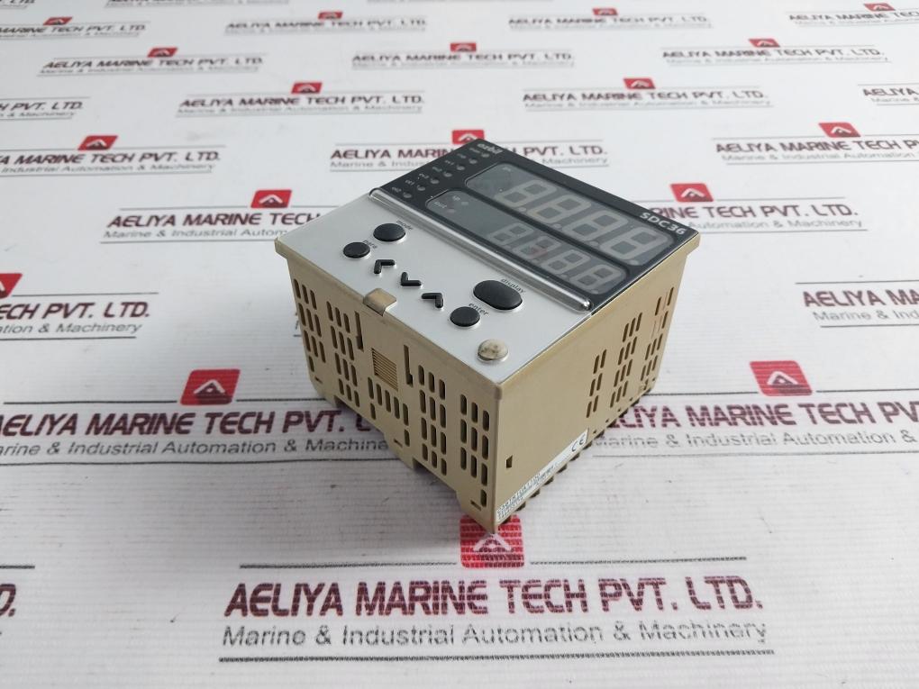 Azbil Sdc36 Temperature Controller Ac100-240V