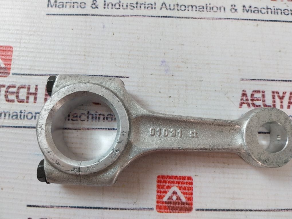 B-109 Connecting Rod 01031