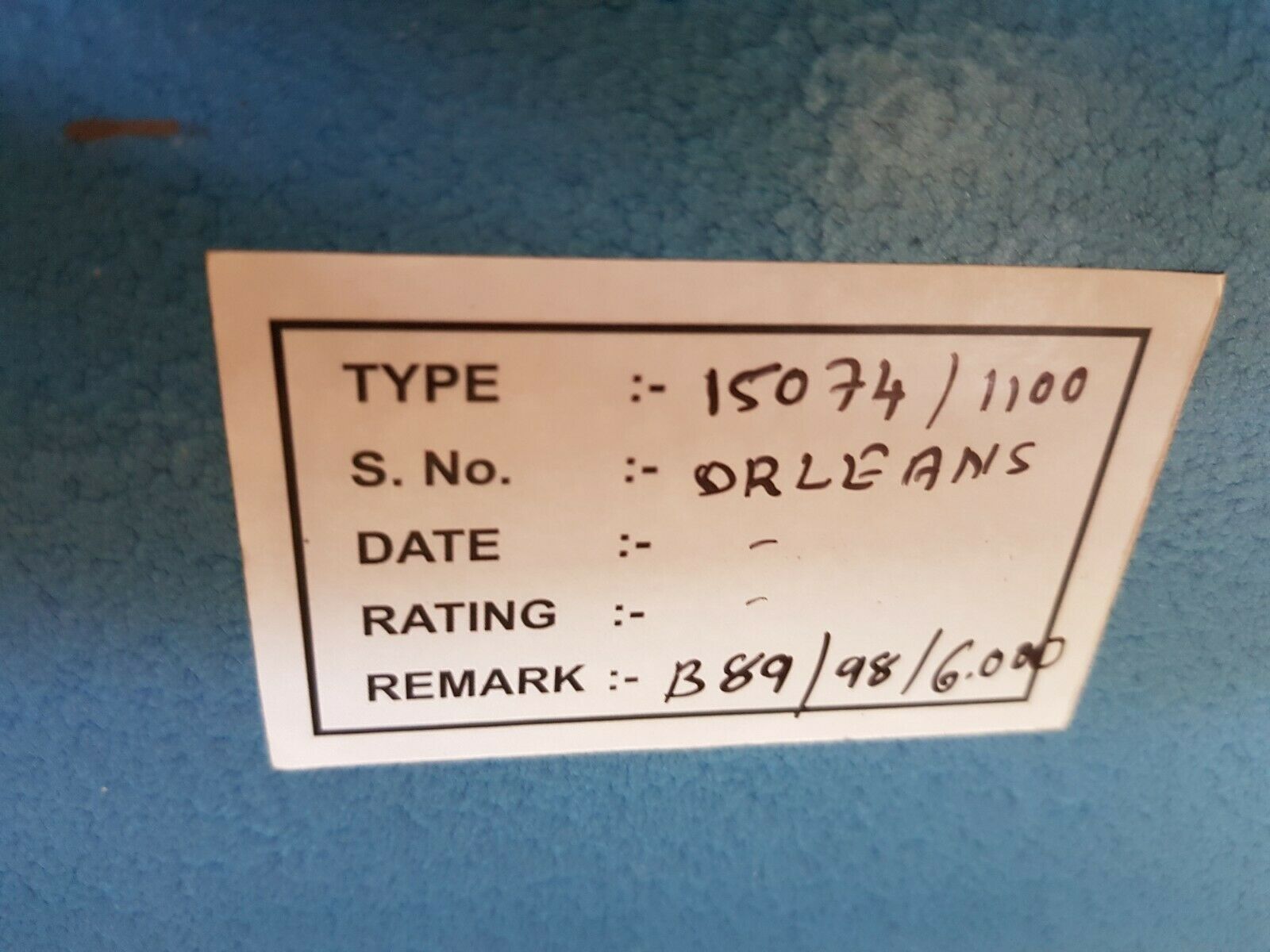 A-c-e-o 15074/1100 voltage regulateur de tension