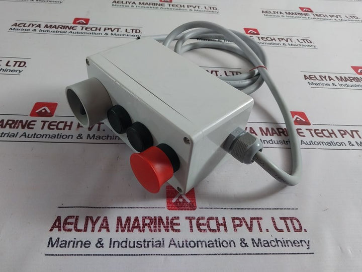 Baco 33E11 Red Push Pull Switch 10A 690V Ac