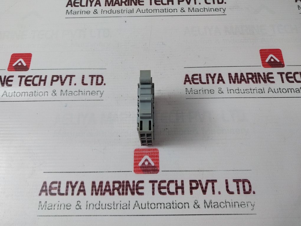 Bailey Cal 25 Signal Converter 822.91.22.002, Pt100/4-20Ma 10-40Vdc