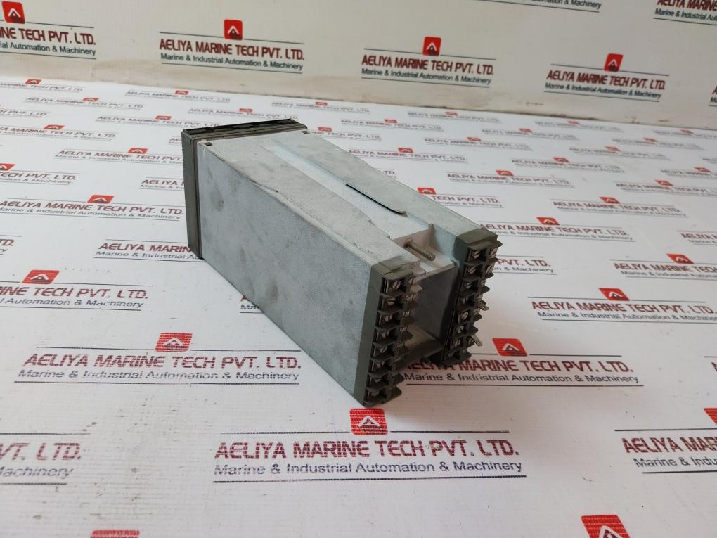 Bailey Pyromat 320S Temperature Controller D32Sac11-1-18A8