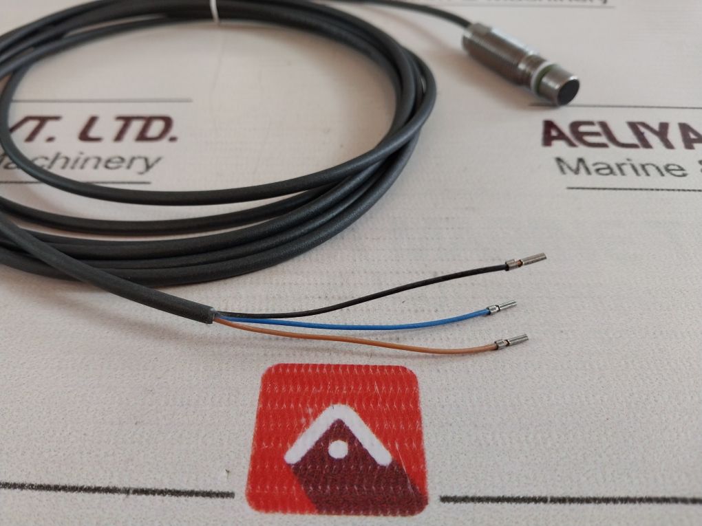 Balluff Bes 516-300-s240-d-pu-03 Photoelectric Diffuse Sensor