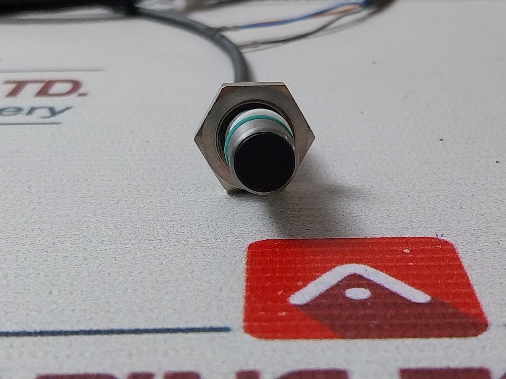 Balluff Bes 516-300-s240-d-pu-03 Inductive Sensor M12