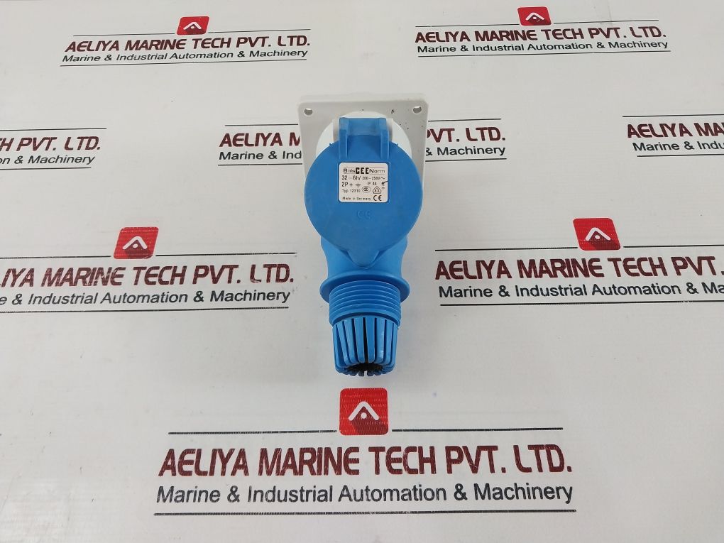 Bals Cee Norm 32-6H/200-250V Plug Connector 12310 Ip44 500V Ac