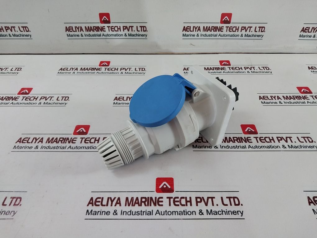 Bals Cee Norm 63-6H/200-250 Ac Plug 12135 Ip44