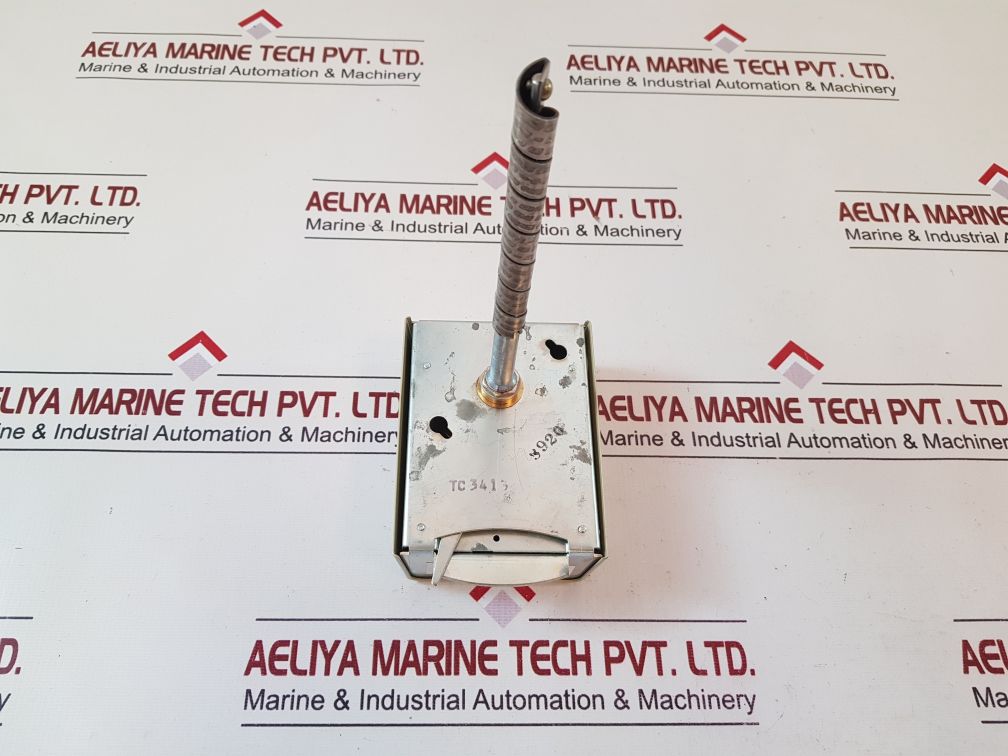 Barber-colman Tc-3413 Thermostat Pydj-32
