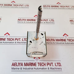 Barber-colman Tc-3413 Thermostat Pydj-32
