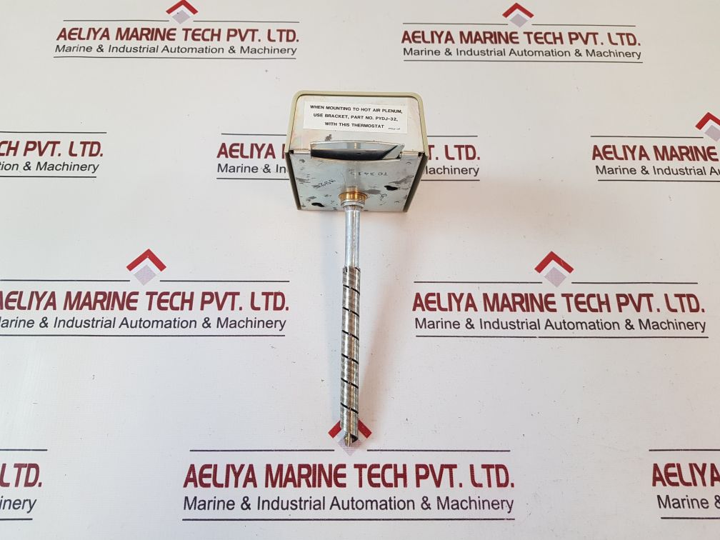 Barber-colman Tc-3413 Thermostat Pydj-32
