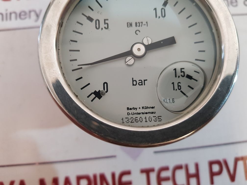 Barby + Kuhner 0 To 1.6 Bar Gauge