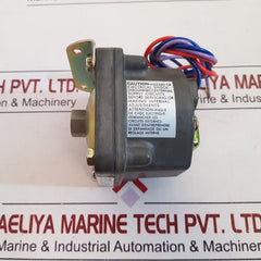 Barksdale D1H-h18Ss Pressure Or Vacuum Actuated Switch