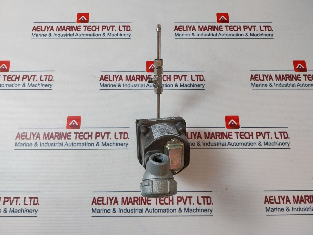 Barksdale D2H-a150Ss Vacuum Actuated Switch