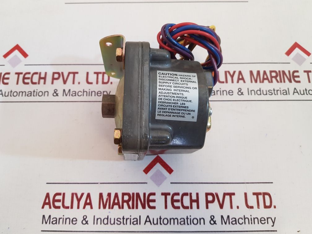 Barksdale D2H-h18Ss Actuated Switch