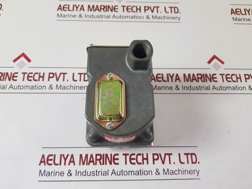 Barksdale d2t-h18ss pressure switch