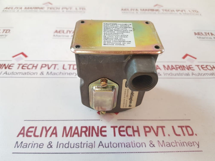 Barksdale d2t-h18ss pressure switch